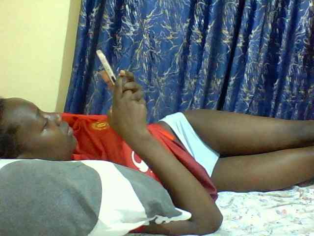 Sweetebonny webcam