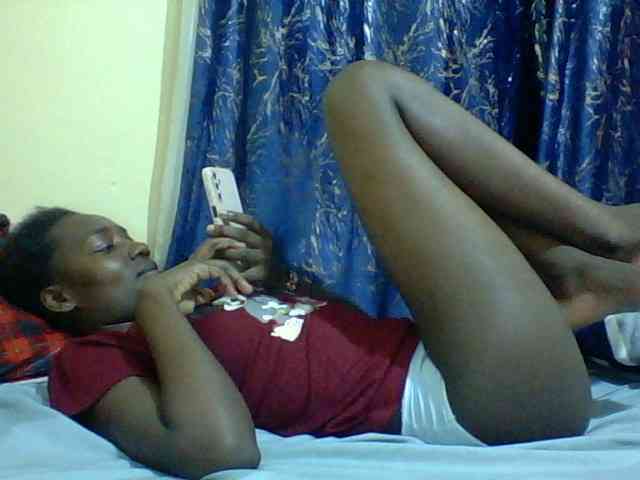 Sweetebonny webcam