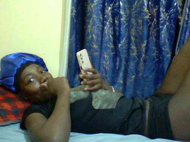 Sweetebonny webcam