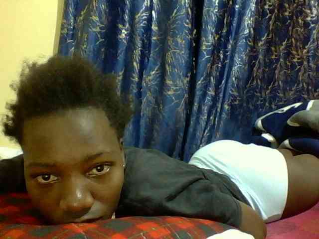 Sweetebonny webcam