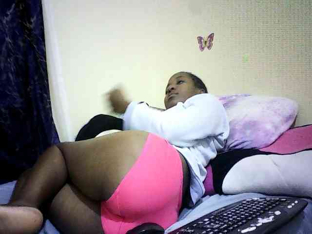 Sweetebonny webcam