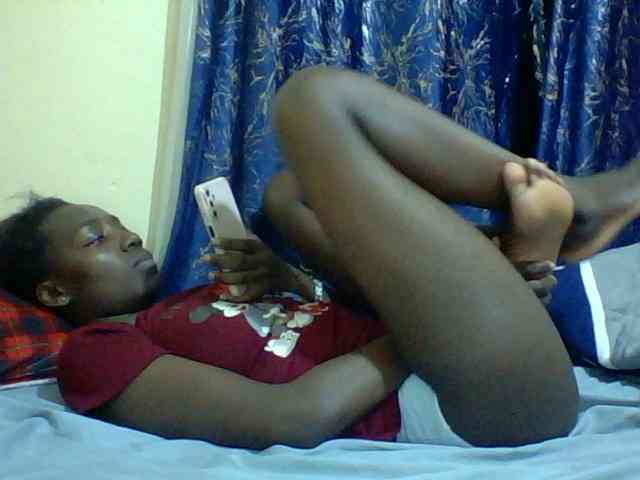 Sweetebonny webcam