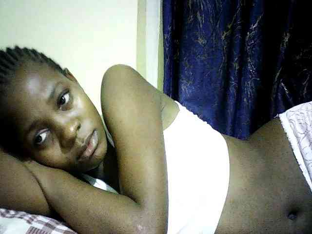 Sweetebonny webcam