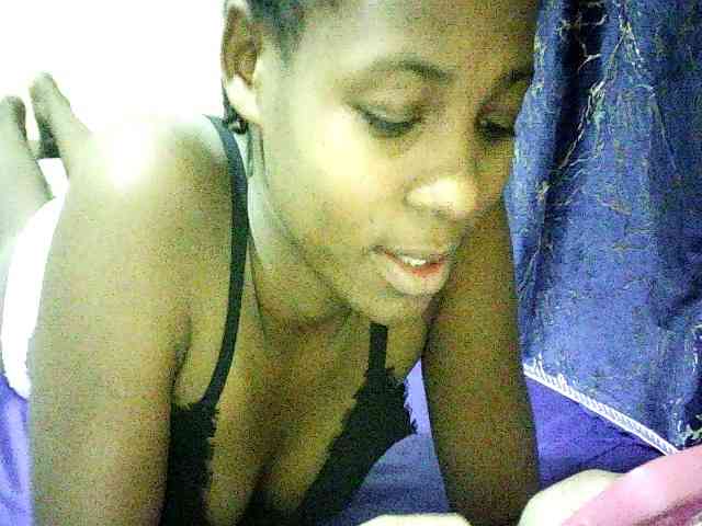 Sweetebonny webcam