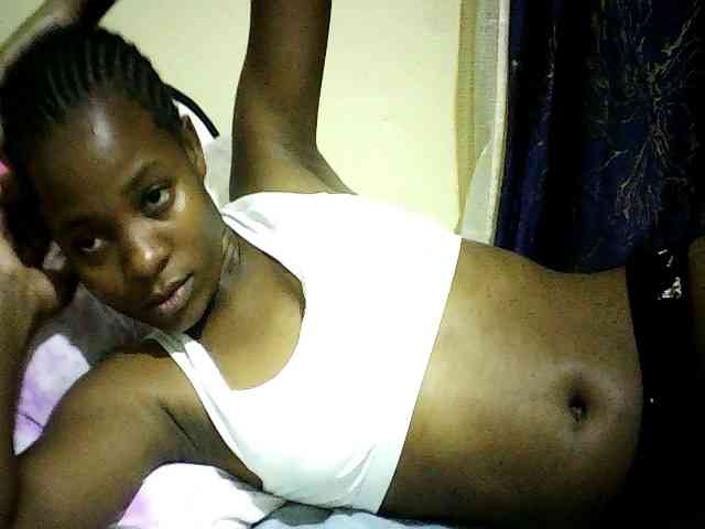 Sweetebonny webcam