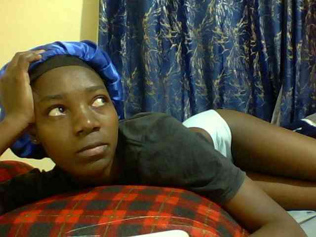 Sweetebonny webcam