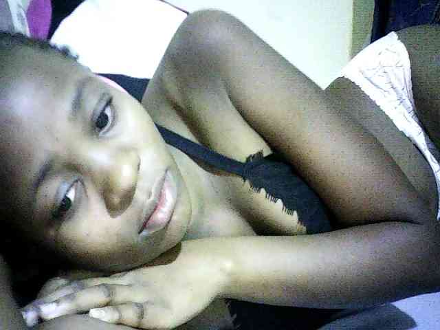 Sweetebonny webcam