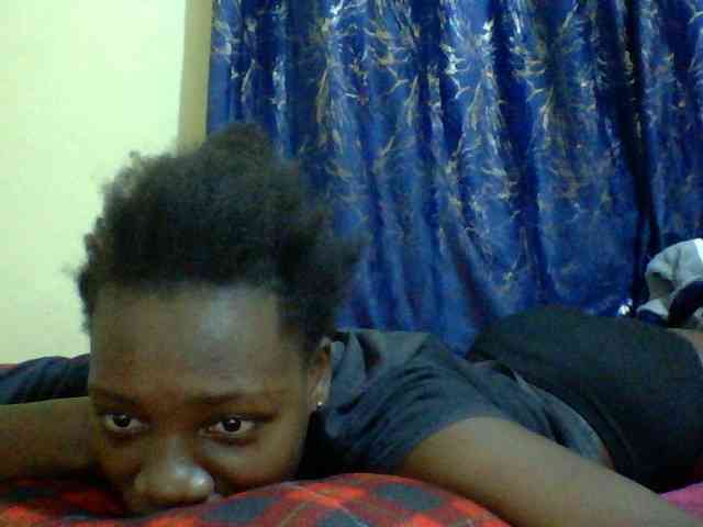 Sweetebonny webcam