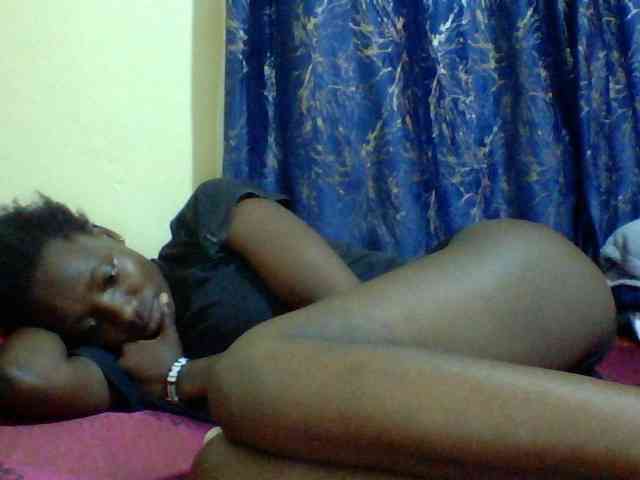 Sweetebonny webcam