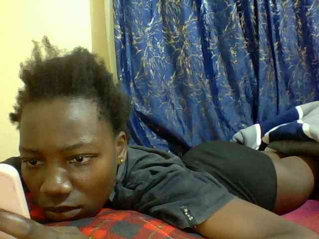 Sweetebonny webcam