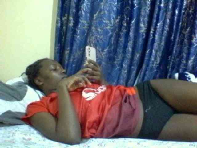 Sweetebonny webcam