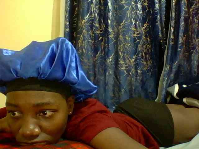 Sweetebonny webcam