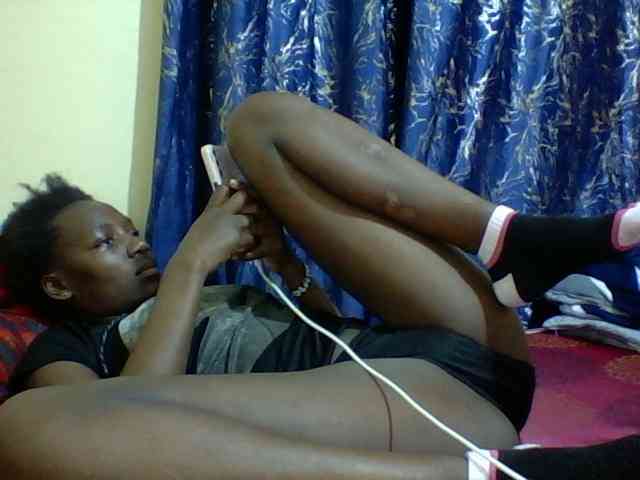 Sweetebonny webcam