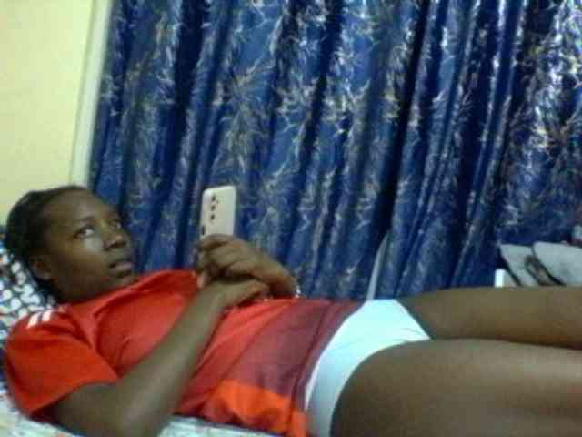 Sweetebonny webcam