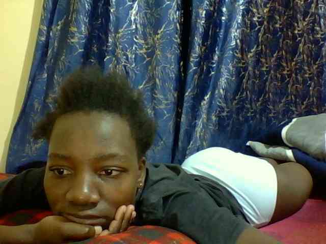 Sweetebonny webcam