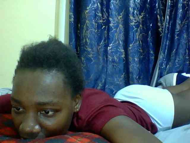Sweetebonny webcam