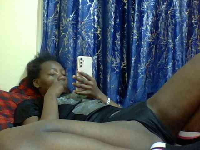 Sweetebonny webcam