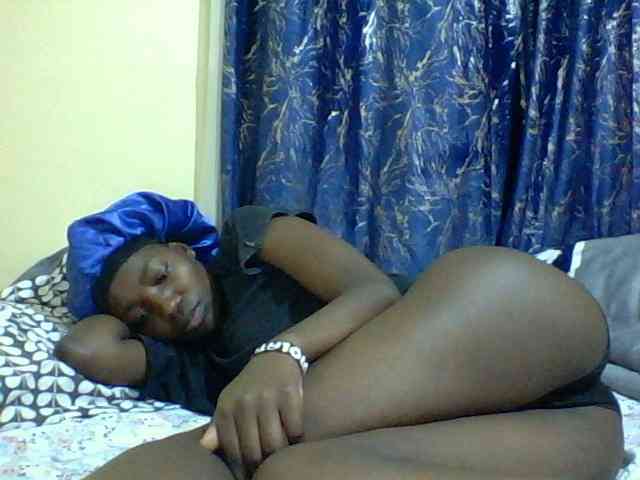 Sweetebonny webcam
