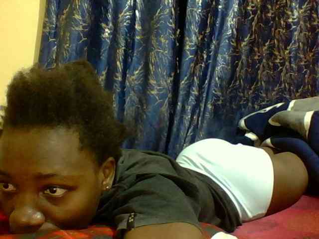 Sweetebonny webcam