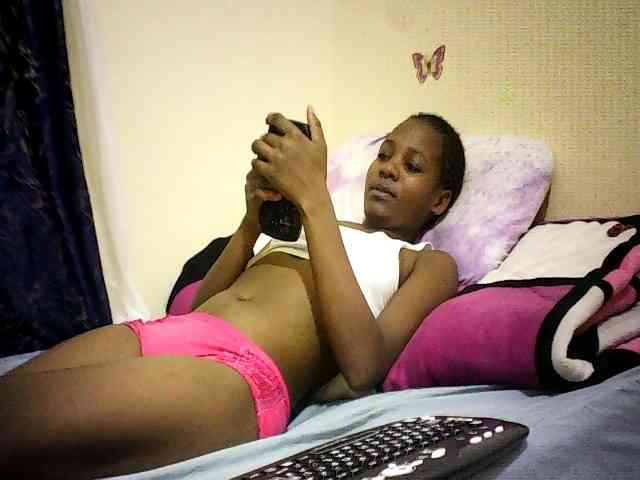 Sweetebonny webcam