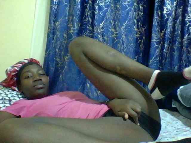 Sweetebonny webcam