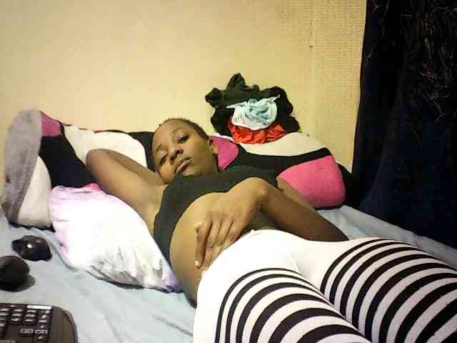 Sweetebonny webcam