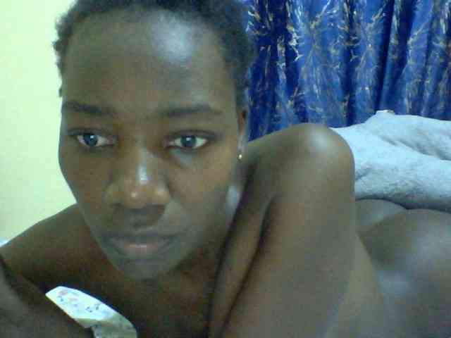 Sweetebonny webcam