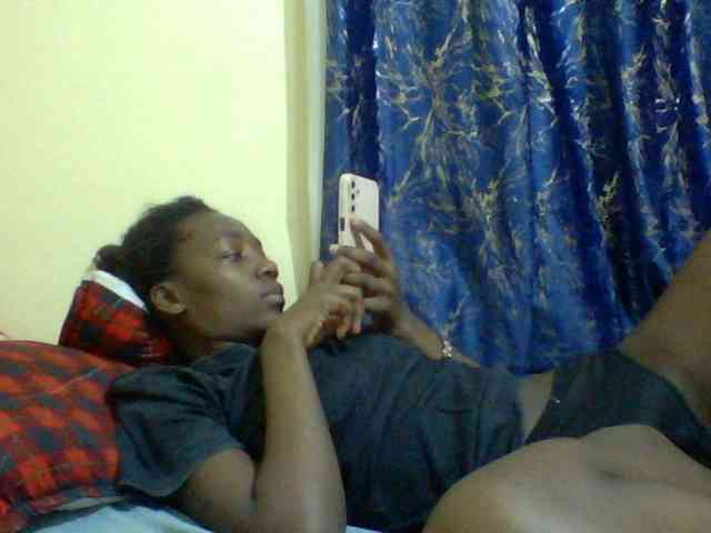 Sweetebonny webcam