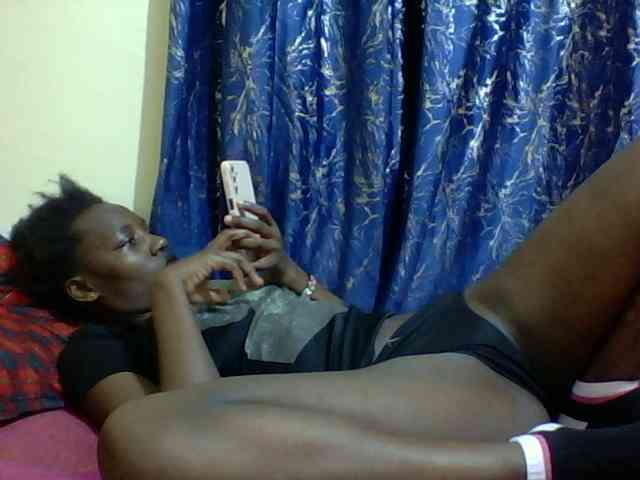 Sweetebonny webcam