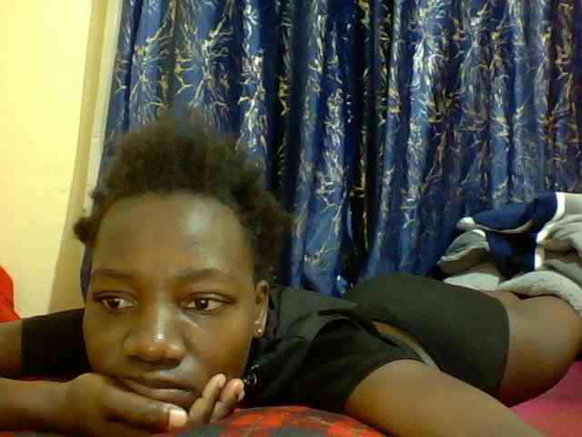 Sweetebonny webcam