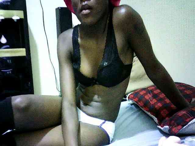 Sweetebonny webcam