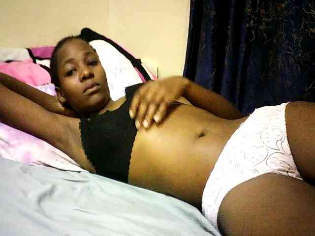 Sweetebonny webcam