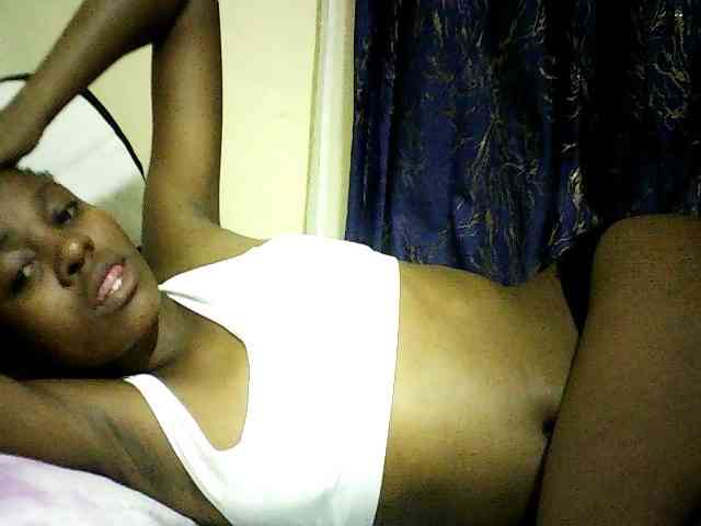 Sweetebonny webcam