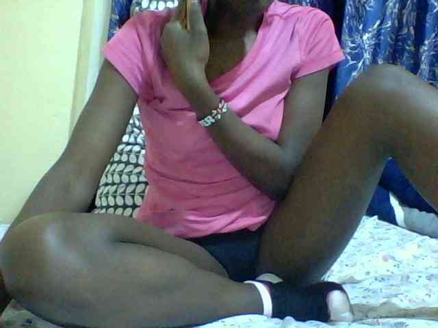 Sweetebonny webcam