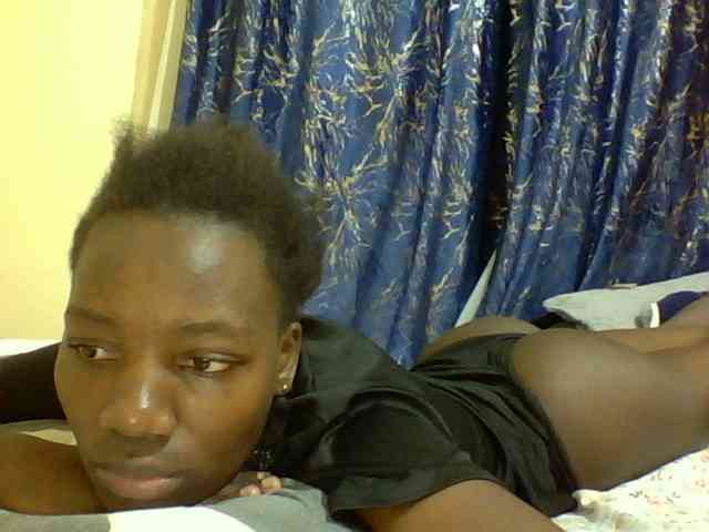 Sweetebonny webcam