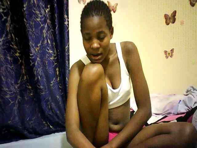 Sweetebonny webcam