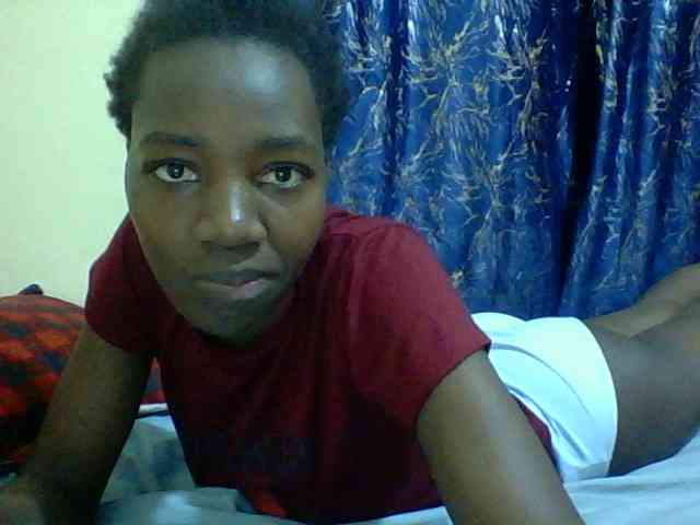 Sweetebonny webcam