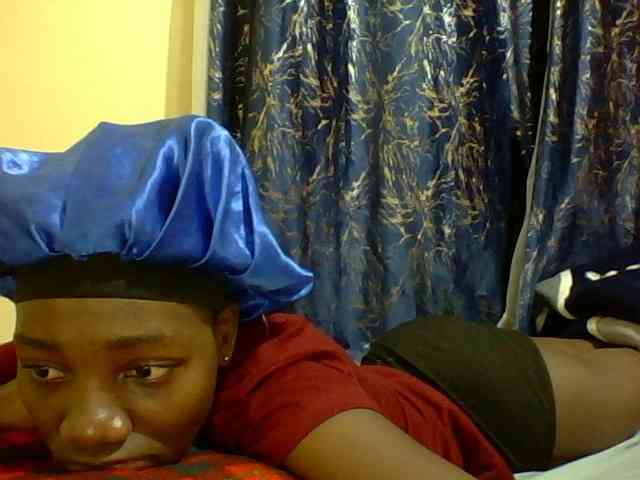 Sweetebonny webcam