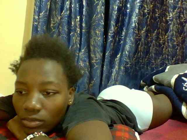 Sweetebonny webcam