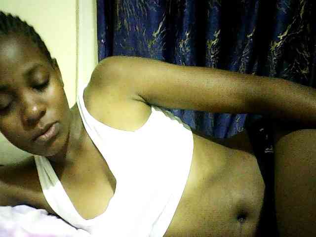 Sweetebonny webcam