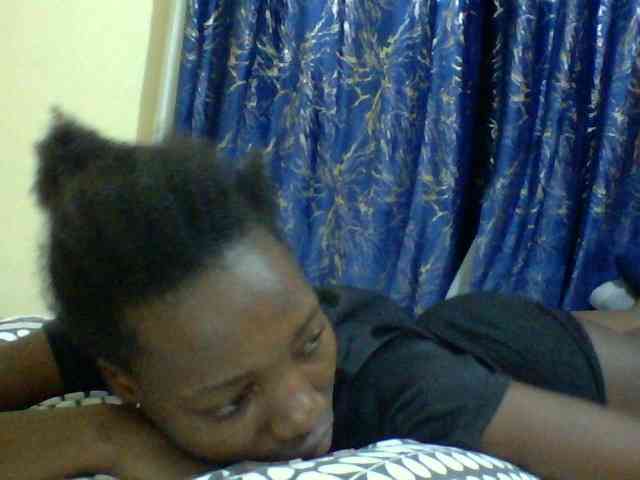 Sweetebonny webcam