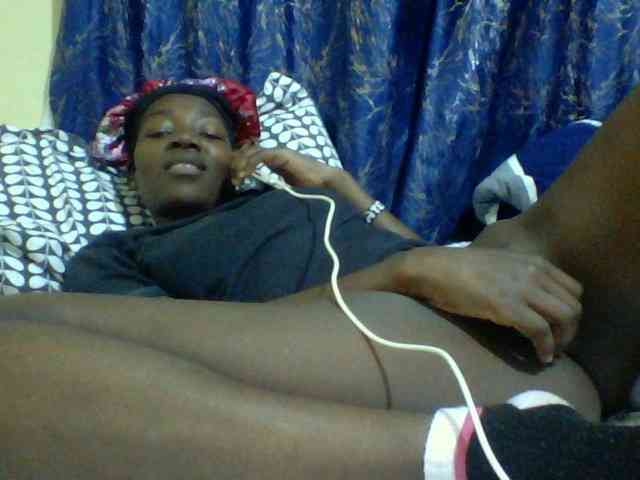 Sweetebonny webcam