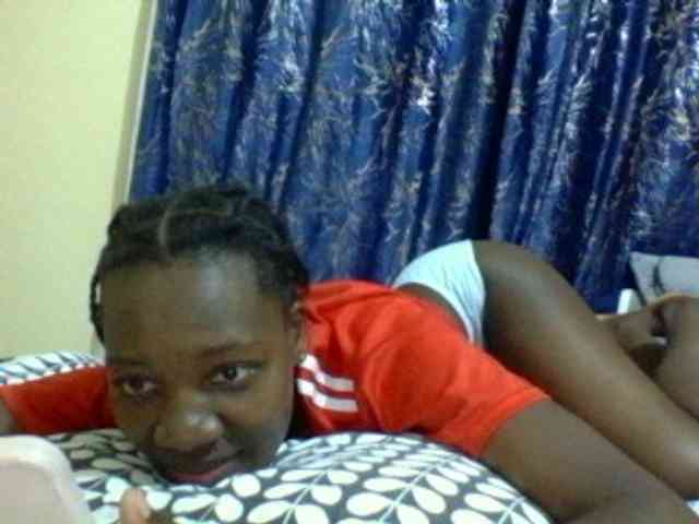 Sweetebonny webcam
