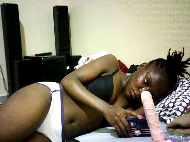 Sweetebonny webcam