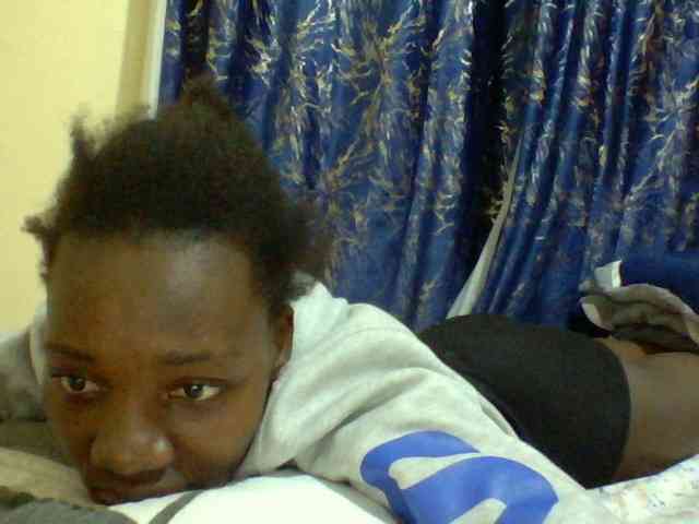 Sweetebonny webcam