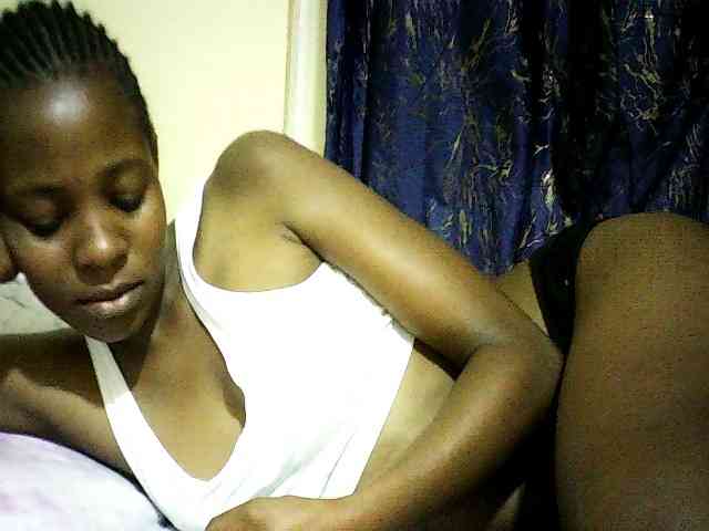 Sweetebonny webcam