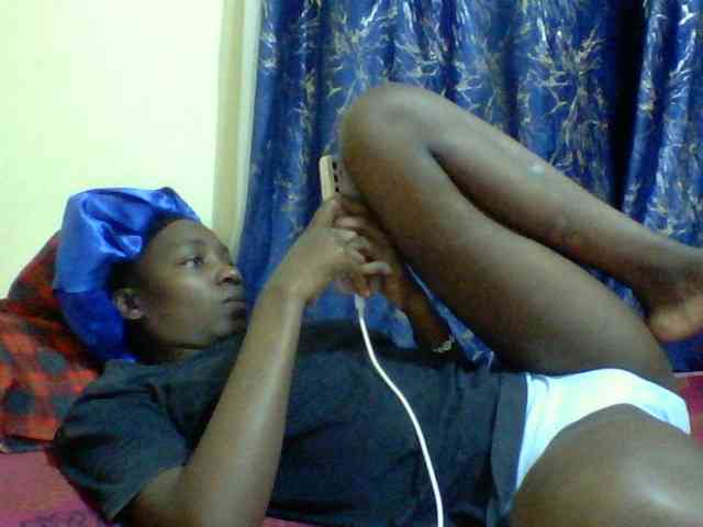 Sweetebonny webcam