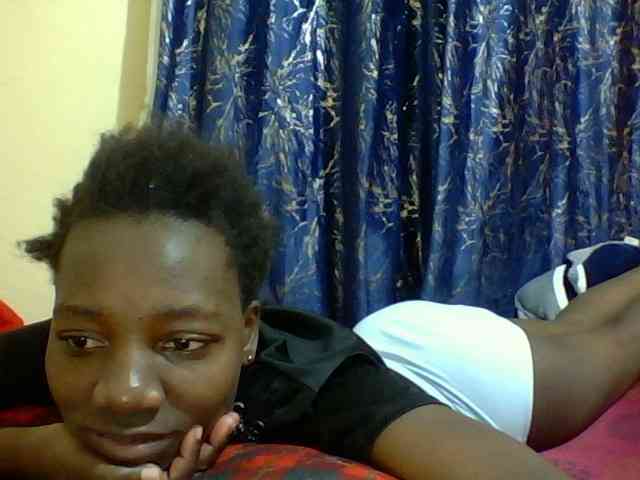 Sweetebonny webcam