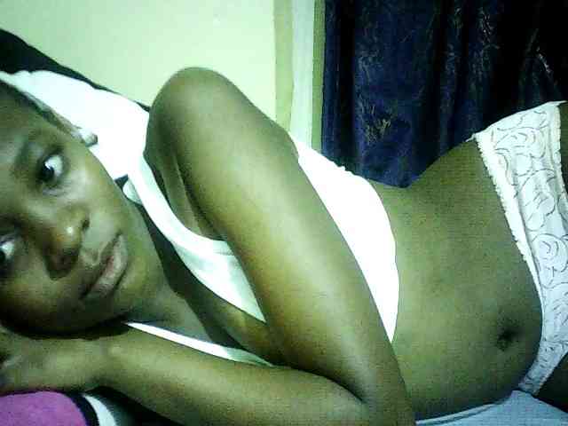 Sweetebonny webcam