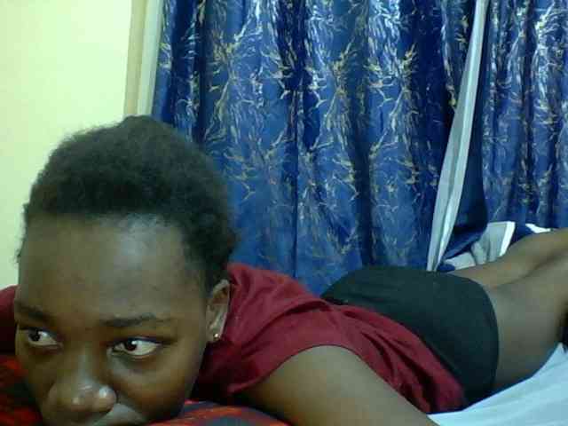 Sweetebonny webcam